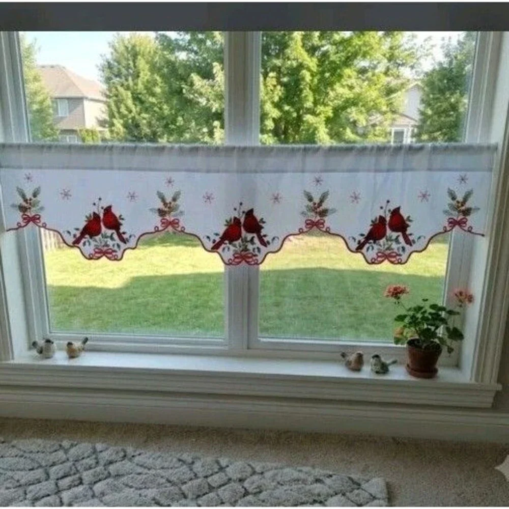 Cardinal Embroidered Valance Holidays & Winer Season